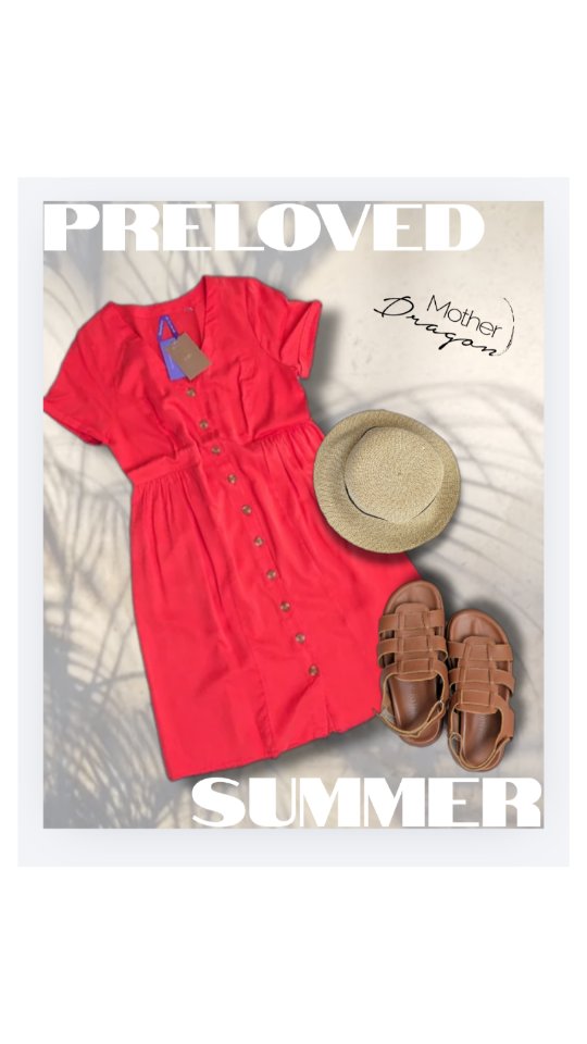 The heat can make getting dressed feel like a challenge during pregnancy, but it doesn't have to be.

Natural fabrics and looser-fitting styles can make all the difference, helping your body breathe and move more comfortably throughout the day.

And let's not forget about style. This vibrant coral dress is one of those easy pieces that requires very little thought. The relaxed fit, soft gathers and button-front detail offer comfort and style in equal measure, making it perfect for warmer days.

Stay well in the heat, mamas 😎☀️

#motherdragonireland #prelovedmaternity #sustainablestyle #summerpregnancy #irishmums