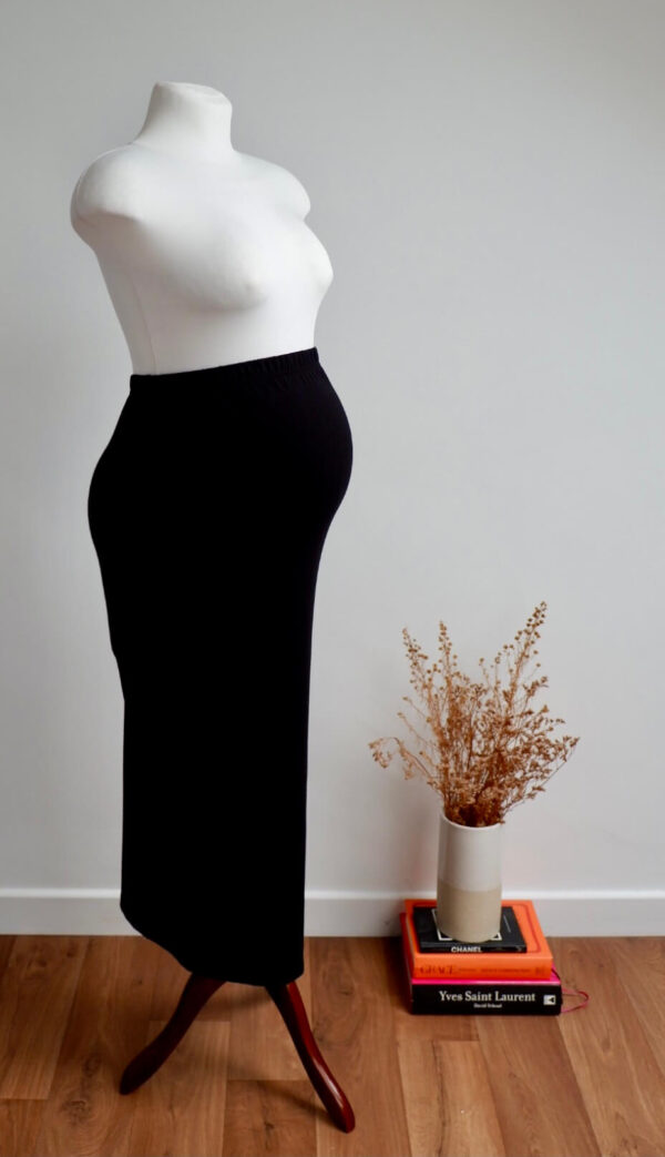 H&M Black Pencil Skirt