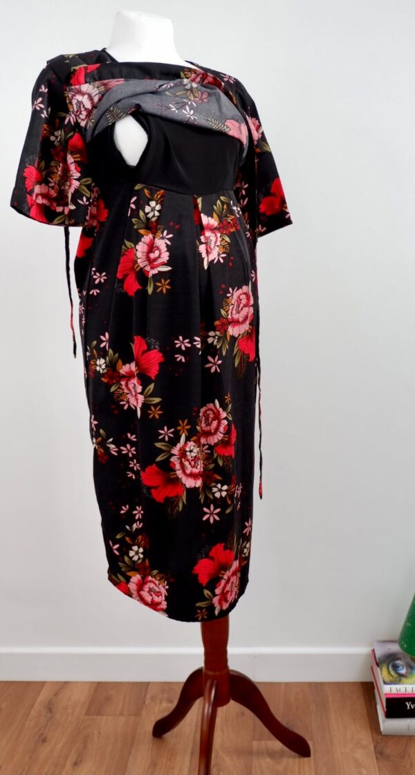 Jojo Maman Bébé floral maternity and breastfeeding dress - Image 2