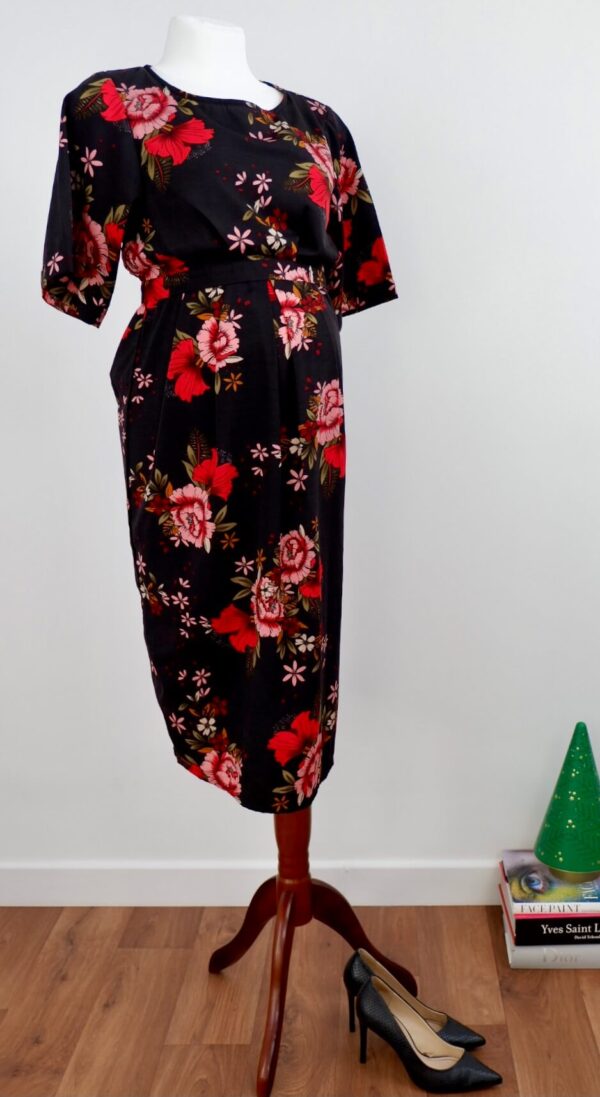 Jojo Maman Bébé floral maternity and breastfeeding dress