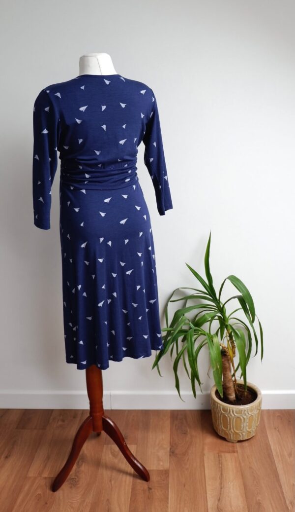 Seraphine Sweetheart Front Knot Maternity Dress - Image 2